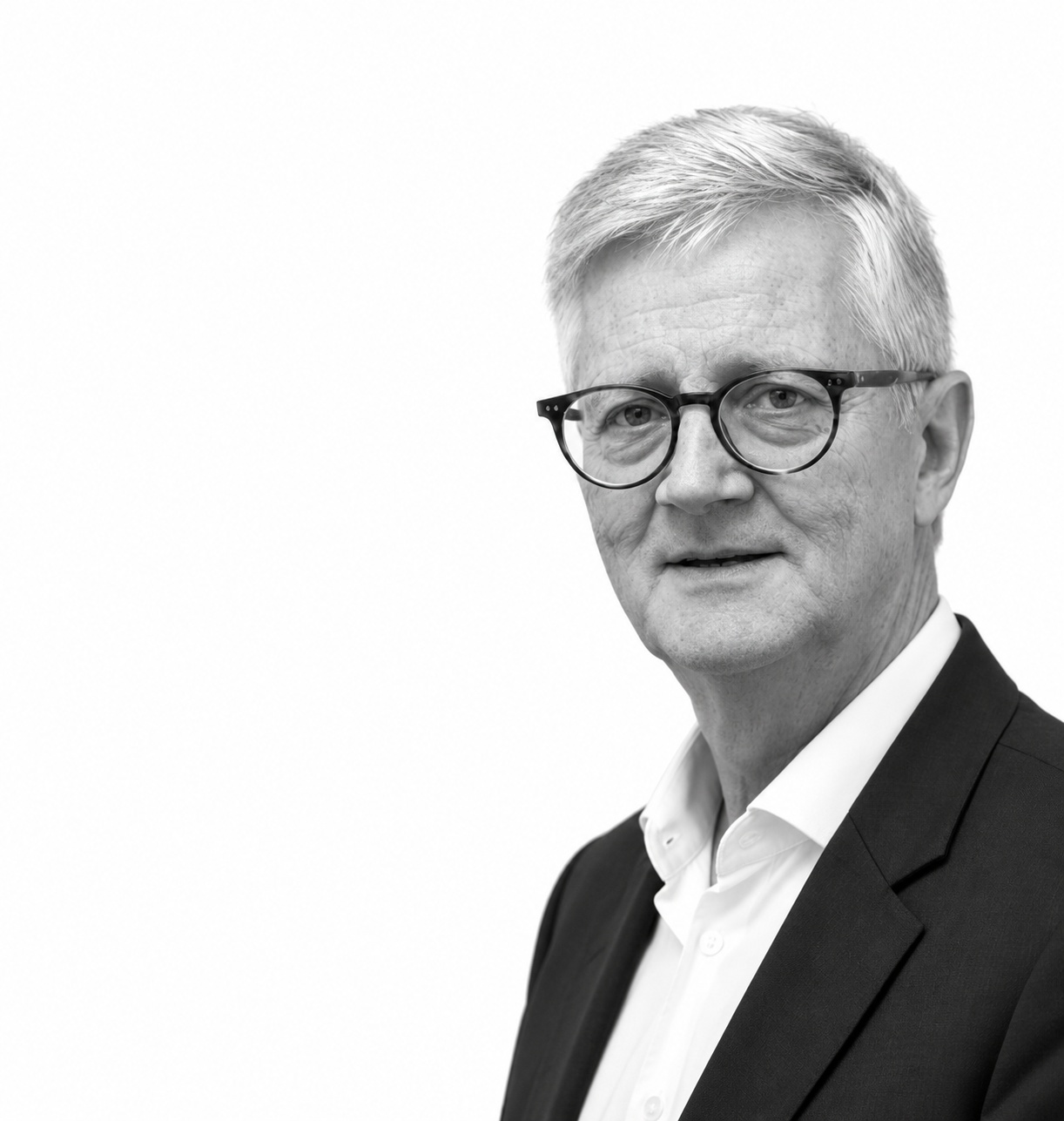 Trond Ramsdal_mustavalkoinen